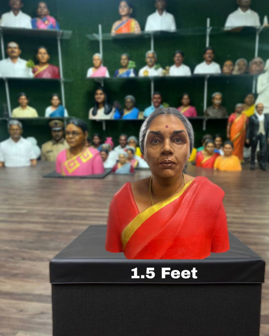 1.5 Feet Custom 3D Statue – Personalized Sculpture from Photo